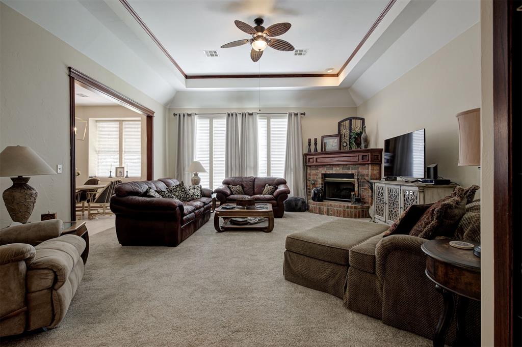 16708 Covington Manor Property Photo 6