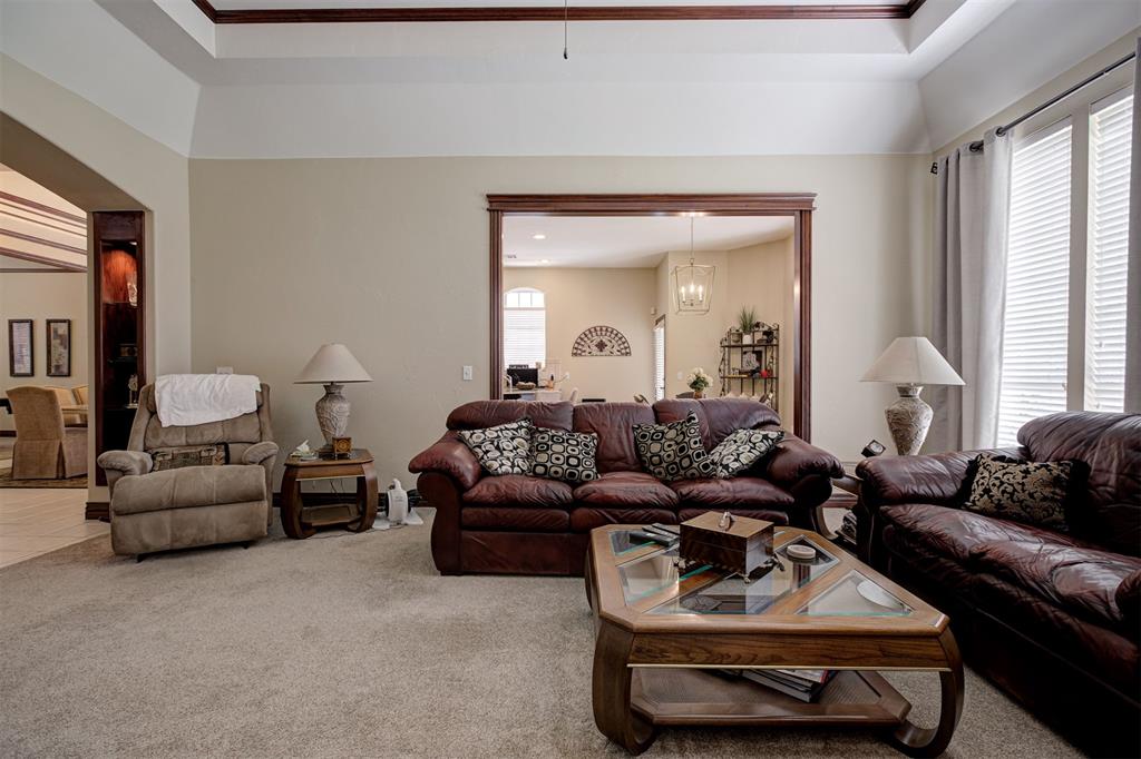 16708 Covington Manor Property Photo 8