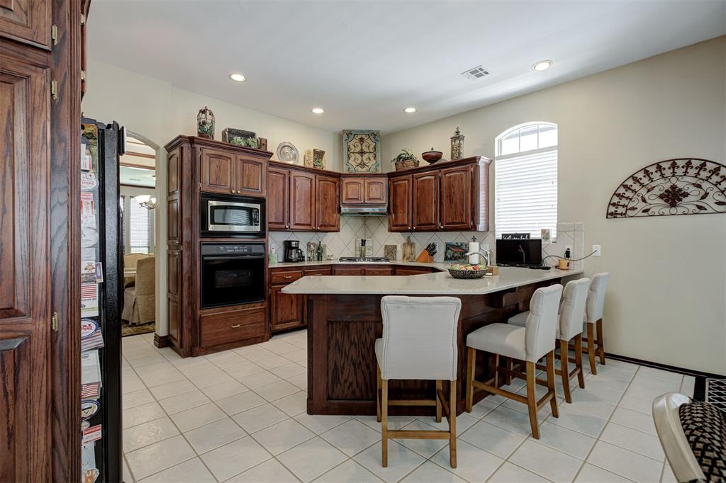 16708 Covington Manor Property Photo 11