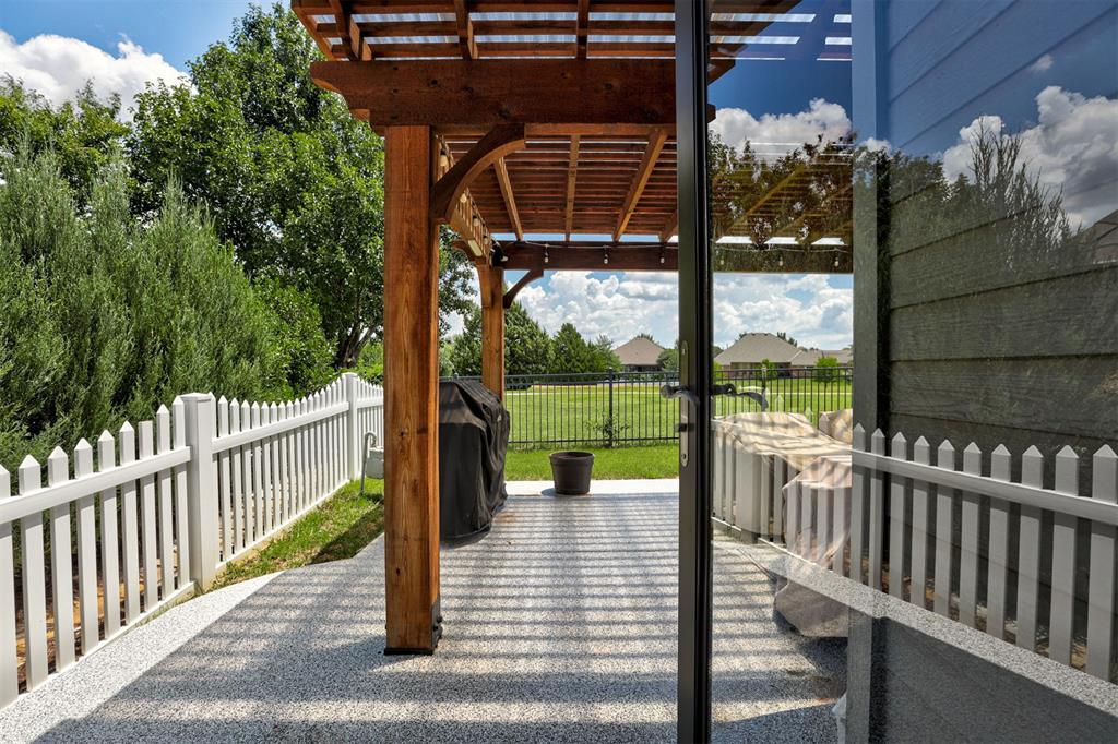 16708 Covington Manor Property Photo 39