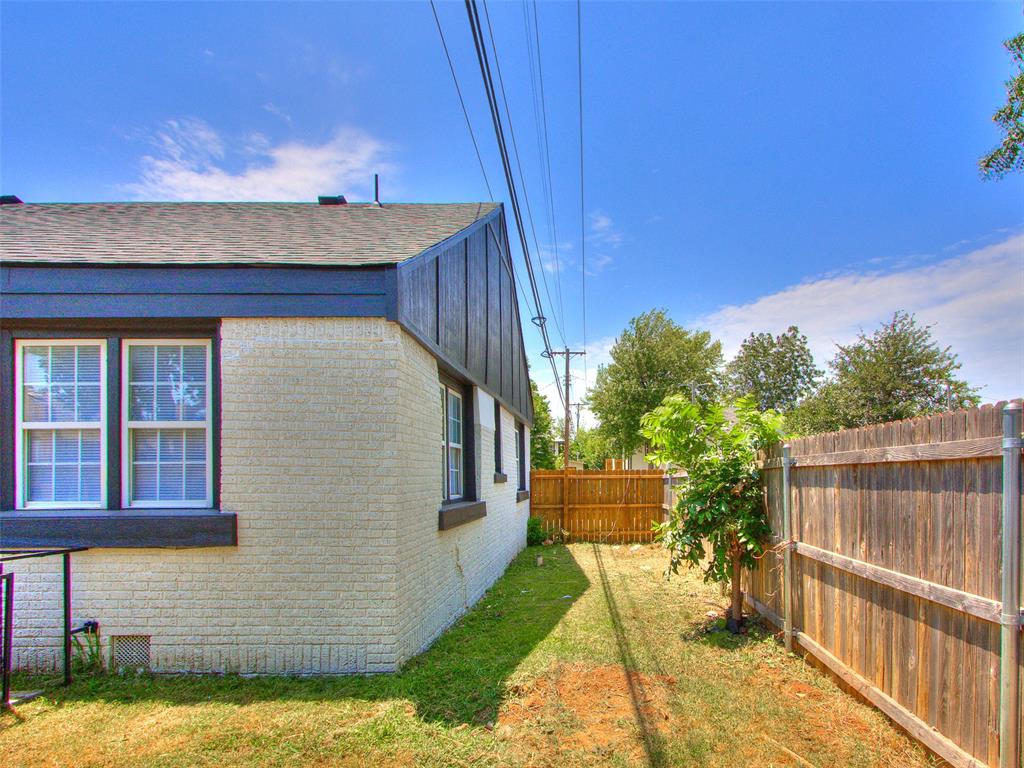 1908 N Blackwelder Avenue Property Photo 10