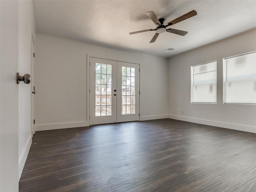 1908 N Blackwelder Avenue Property Photo 13