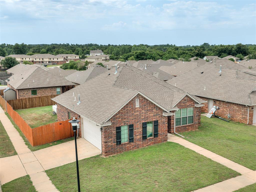 20764 Frontier Place Property Photo 3