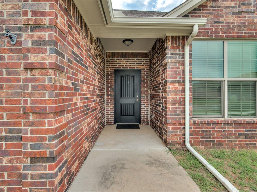 20764 Frontier Place Property Photo 6