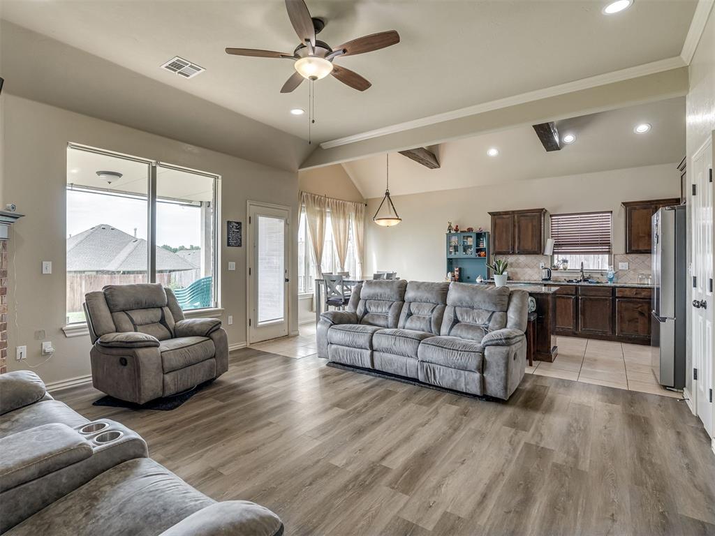 20764 Frontier Place Property Photo 15