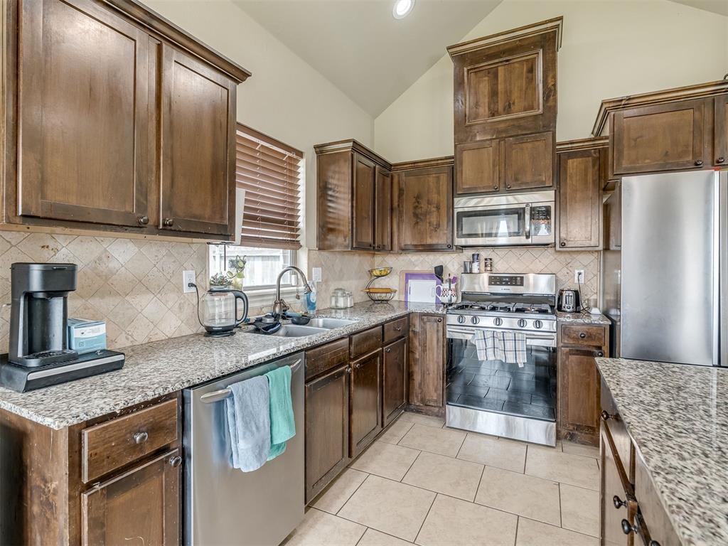 20764 Frontier Place Property Photo 20