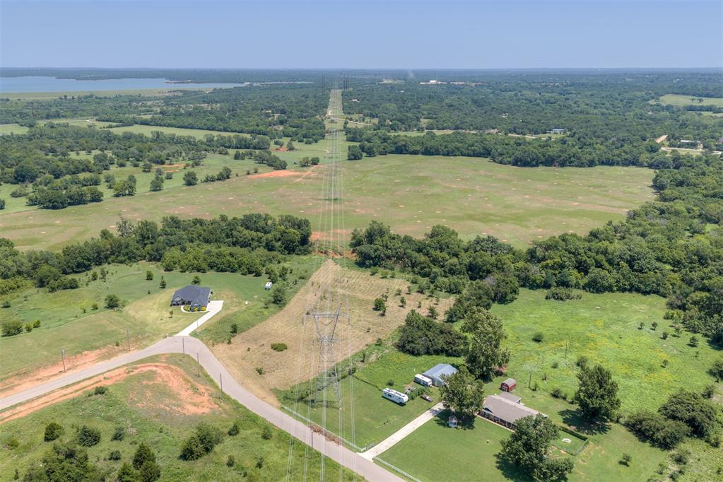 16100 Bohon Way Property Photo 4
