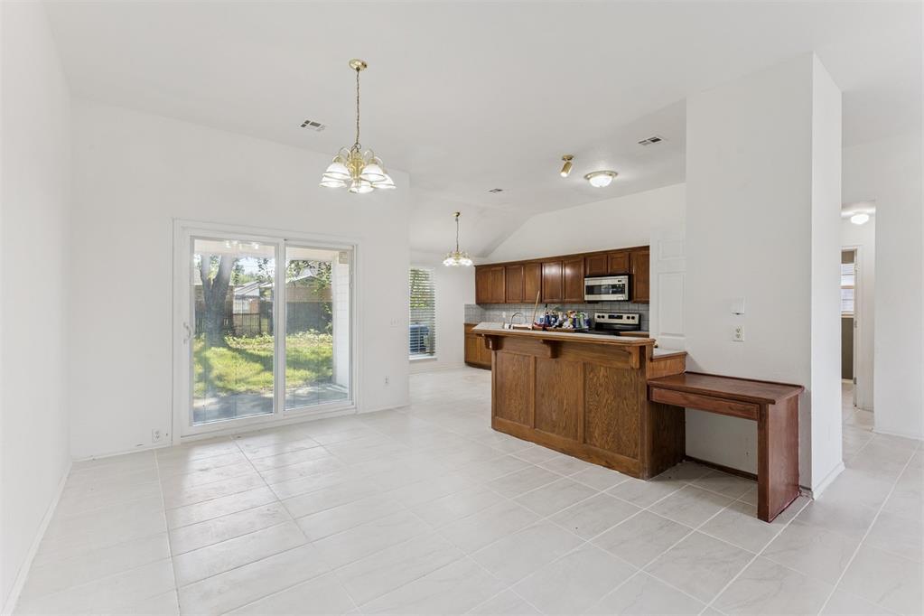 1833 Parkridge Drive Property Photo 12