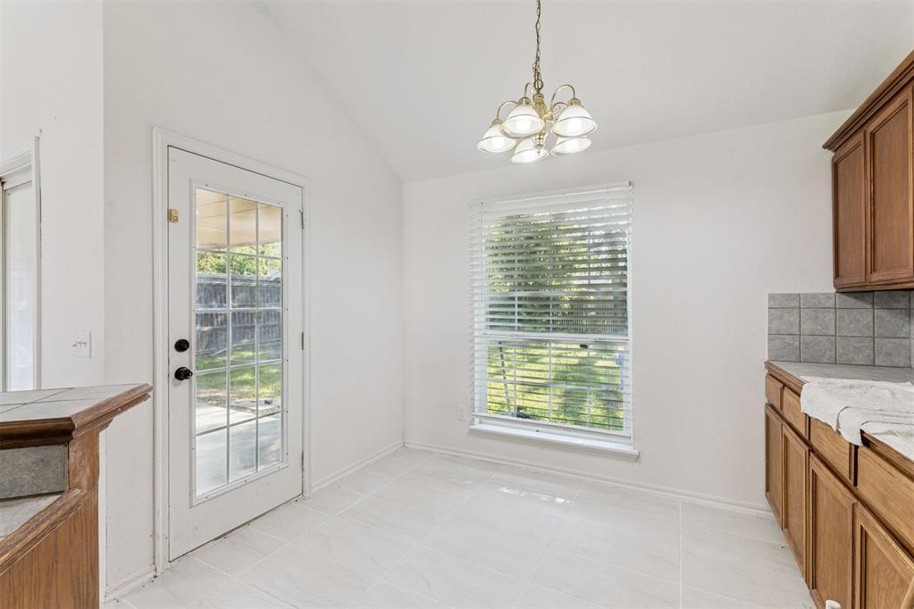 1833 Parkridge Drive Property Photo 13