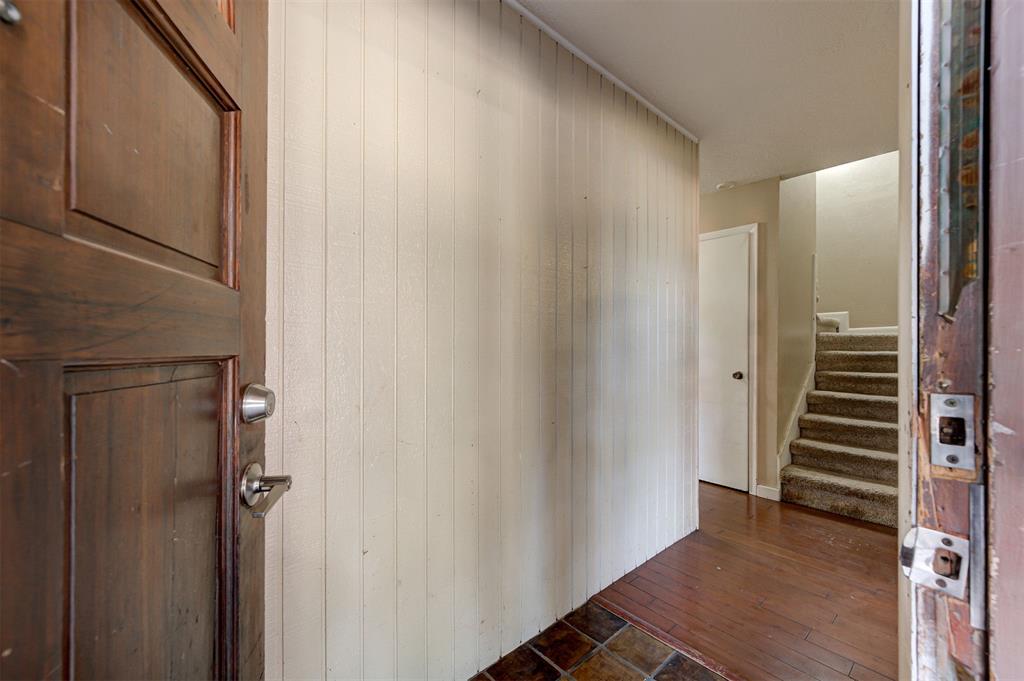 1519 Charles Street Property Photo 5