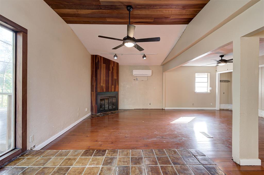 1519 Charles Street Property Photo 11