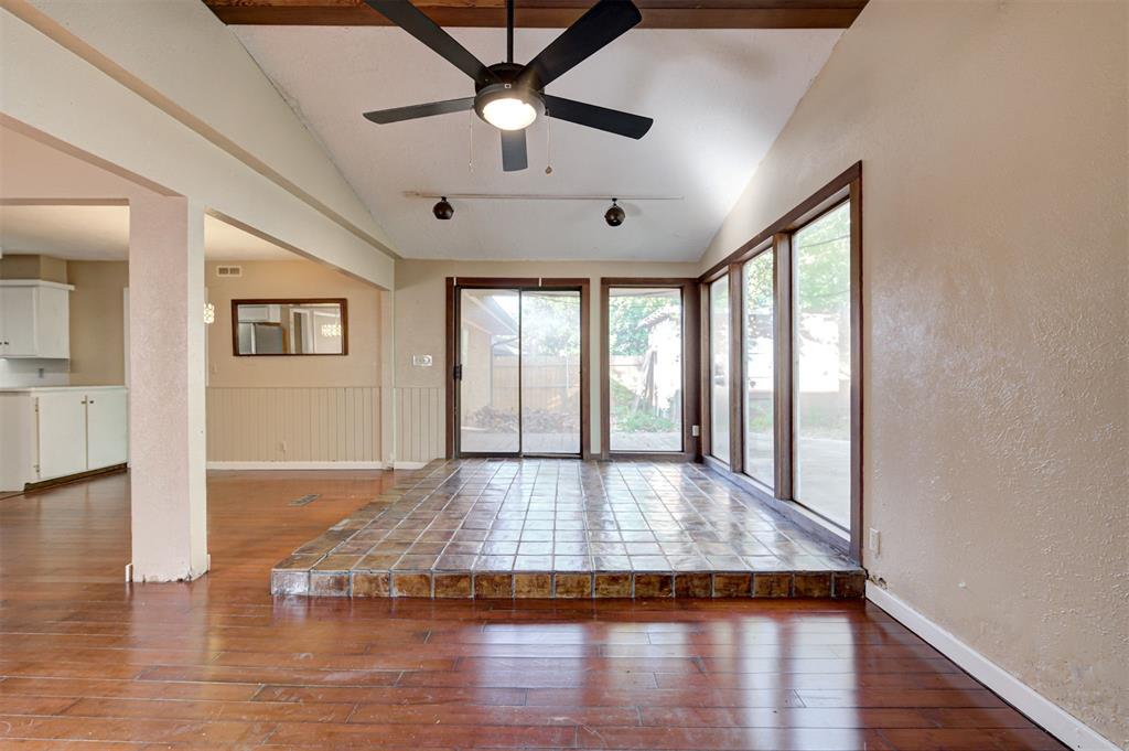 1519 Charles Street Property Photo 13