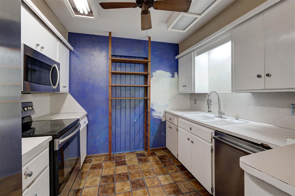 1519 Charles Street Property Photo 19