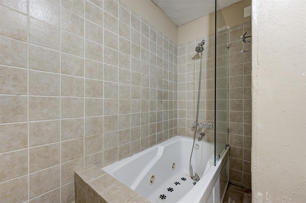 1519 Charles Street Property Photo 28