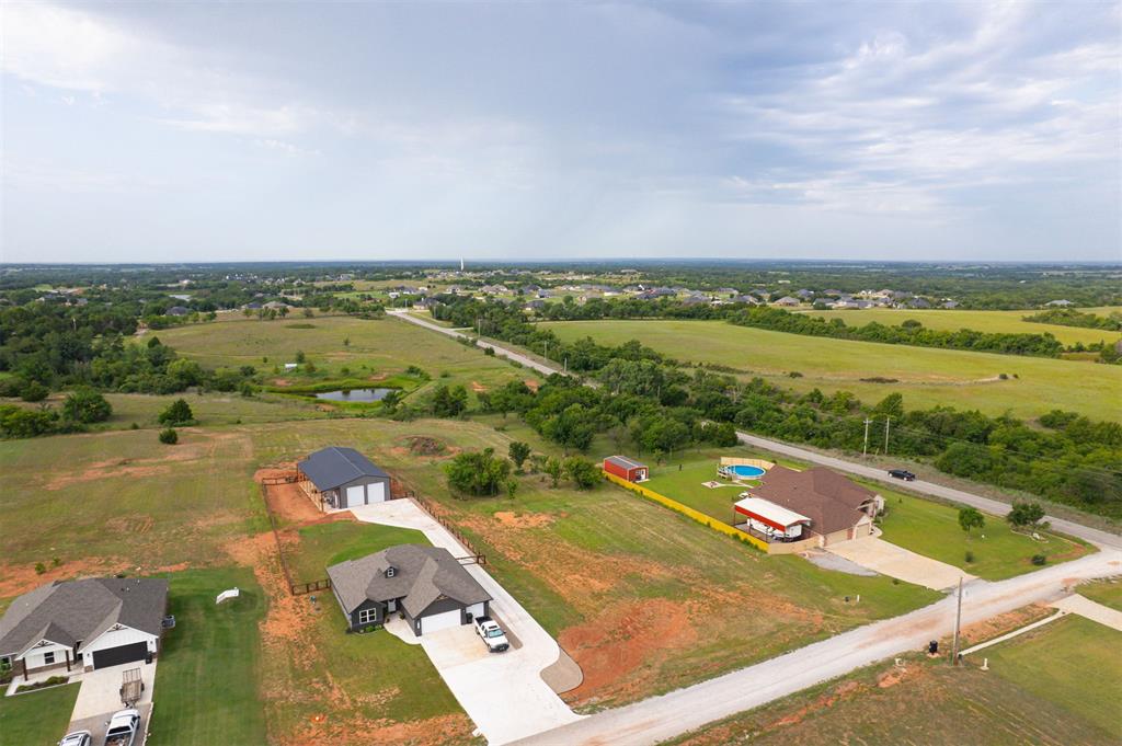 2303 County Road 1332 Property Photo 6