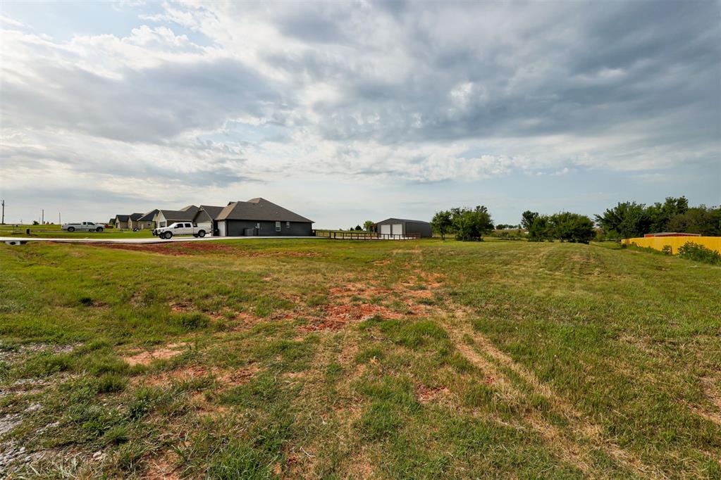 2303 County Road 1332 Property Photo 14