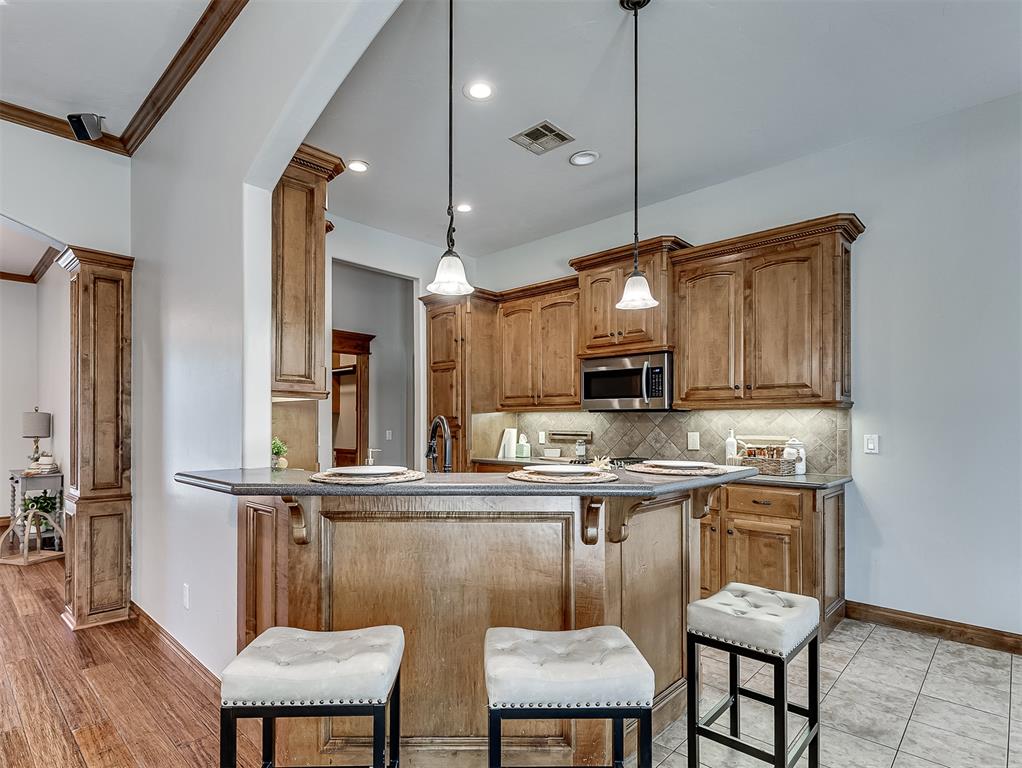 13150 Red Oak Drive Property Photo 13