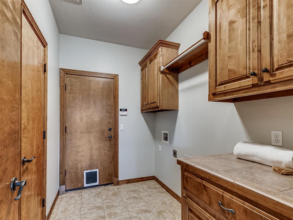 13150 Red Oak Drive Property Photo 39