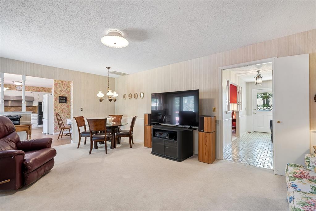 1305 Sims Avenue Property Photo 4