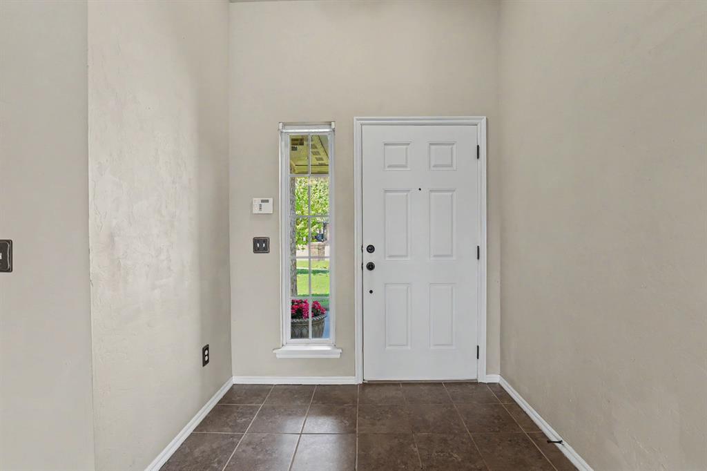 908 Denmark Street Property Photo 8
