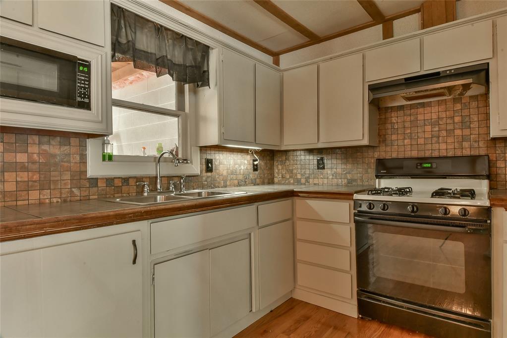 4220 Sw 32nd Street Property Photo 8