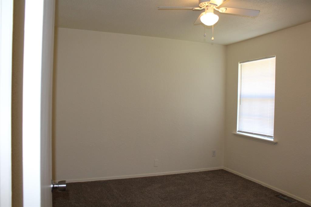 764 E Rose Drive Property Photo 11