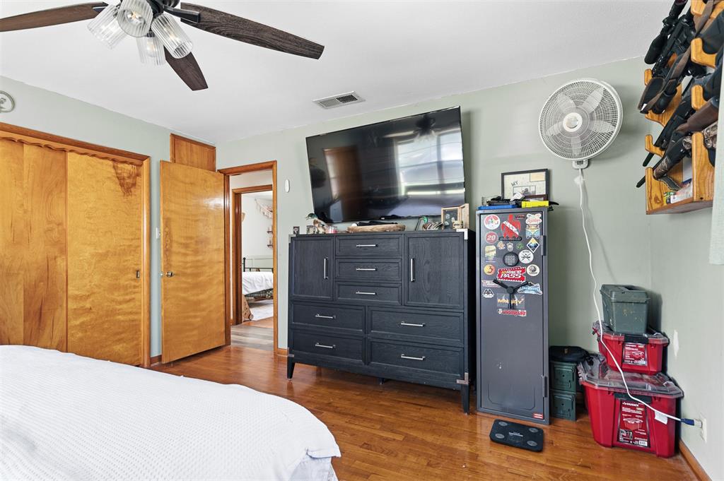 515 S Kerr Avenue Property Photo 12