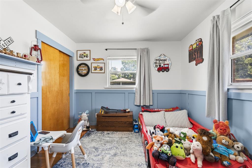 515 S Kerr Avenue Property Photo 18