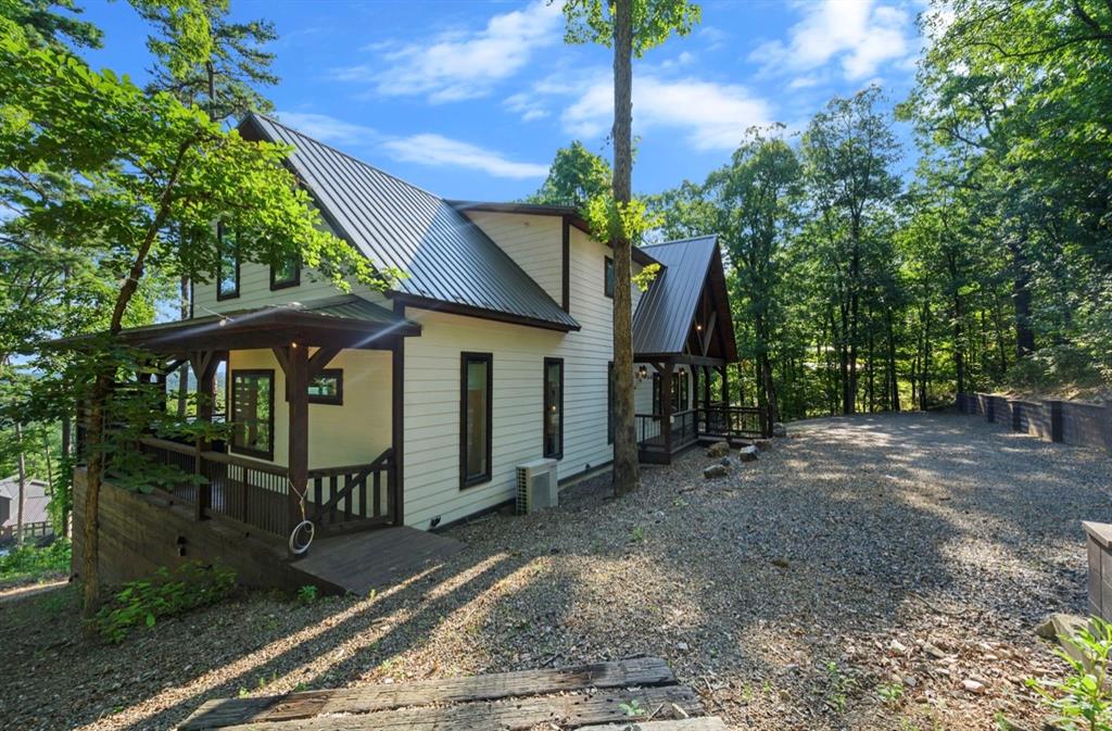 266 Moonshiner Springs Trail Property Photo 6
