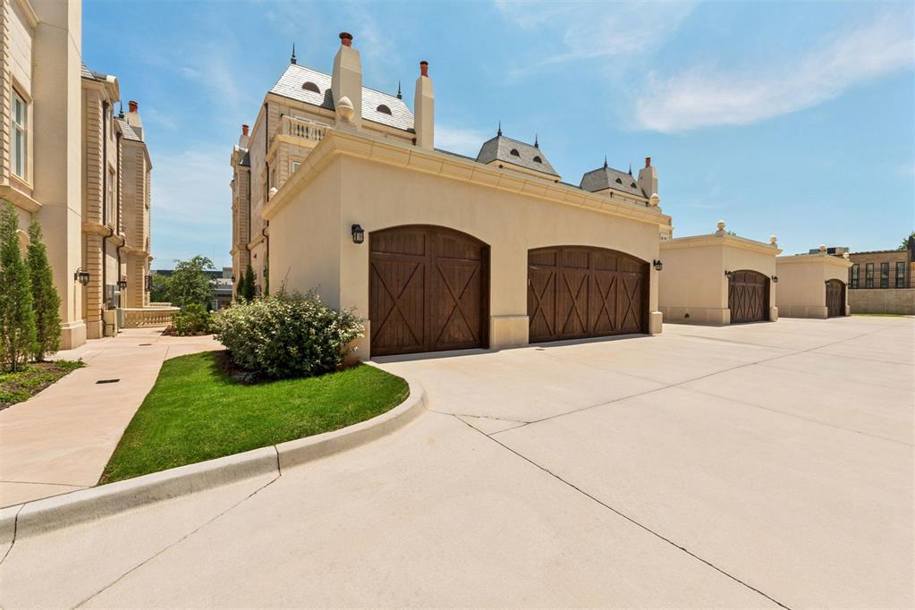 6100 Nw Grand Boulevard 6107 Property Photo 43