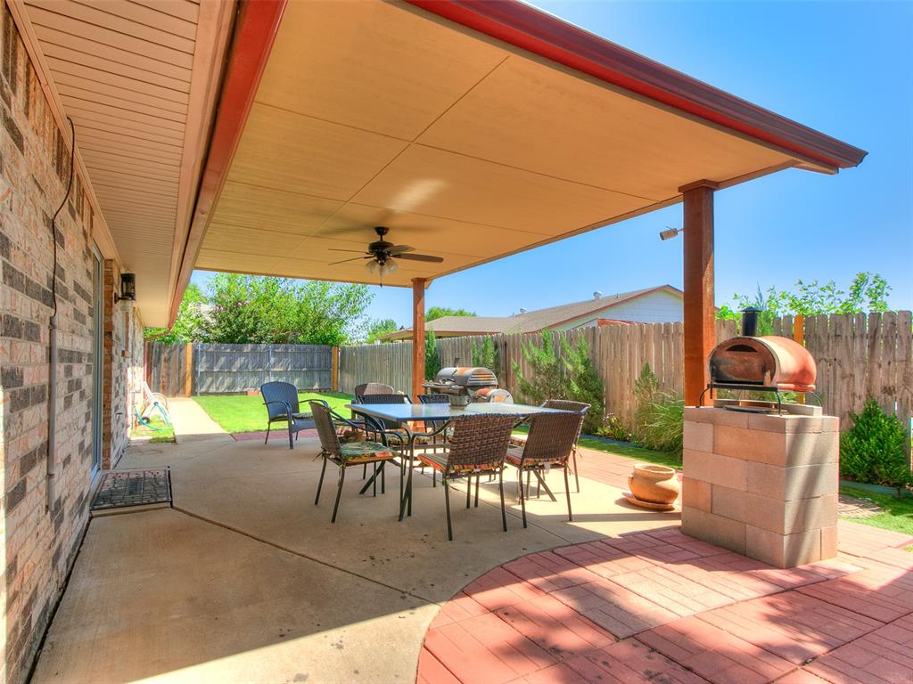 10134 Southridge Drive Property Photo 2