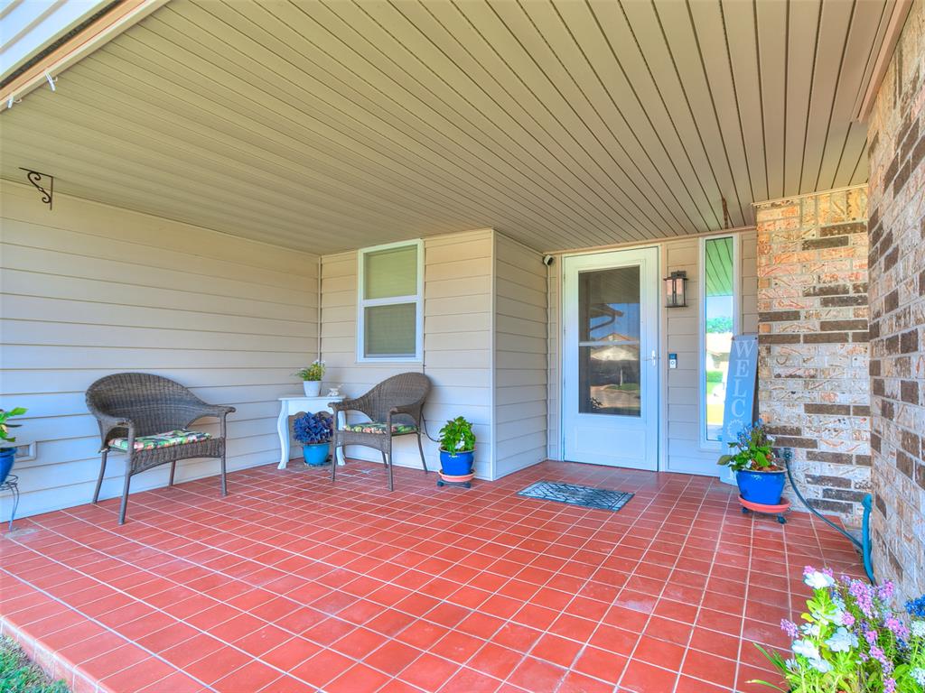 10134 Southridge Drive Property Photo 5