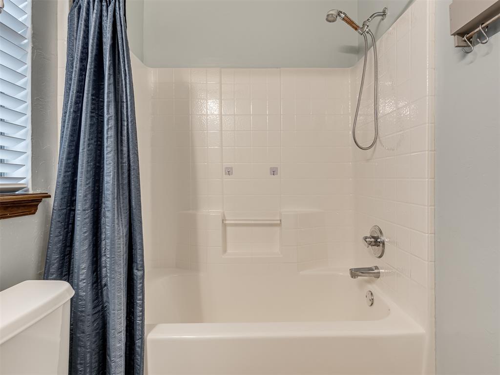8908 Sw 54th Street Property Photo 29