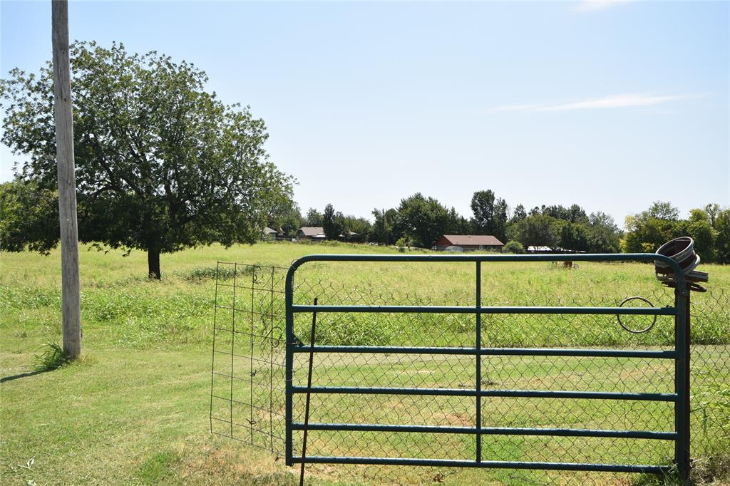 330 S Academy Road Property Photo 12