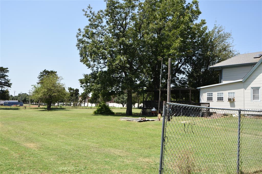 330 S Academy Road Property Photo 16