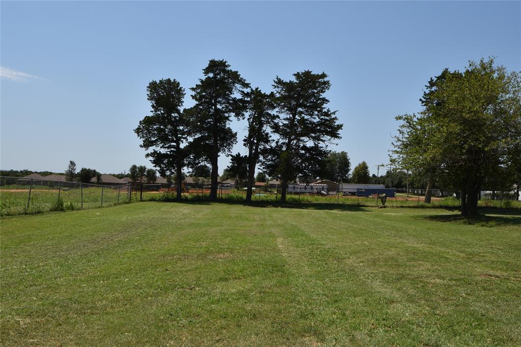 330 S Academy Road Property Photo 18