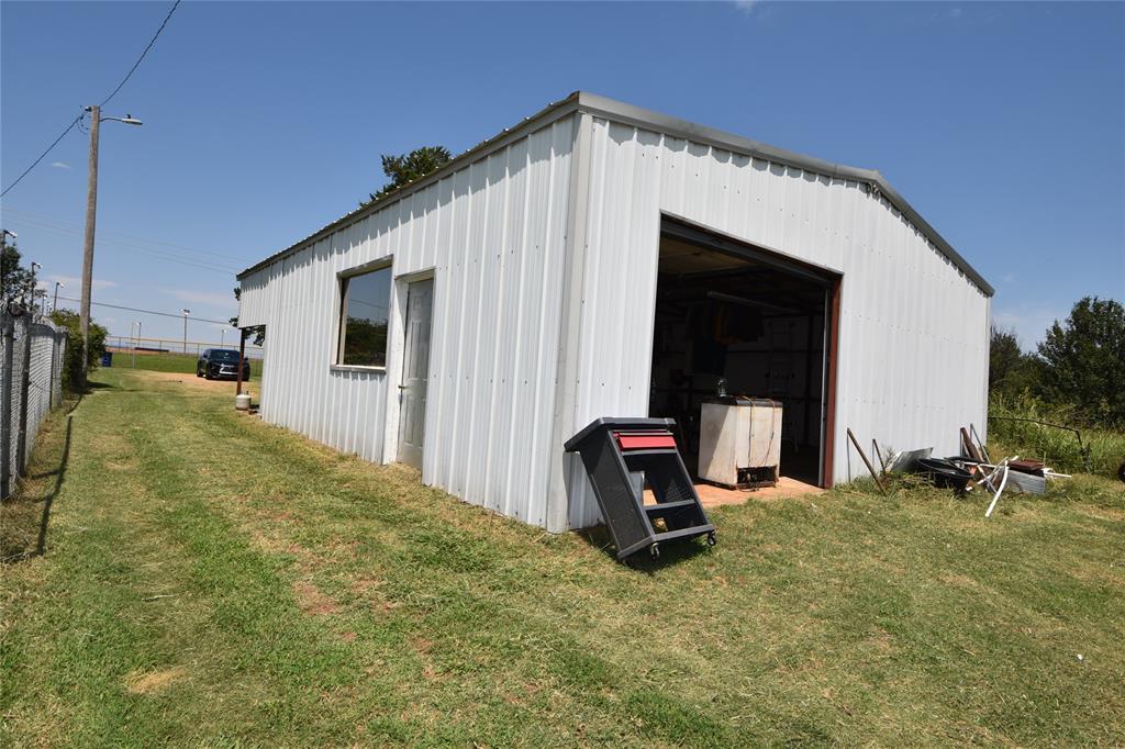 330 S Academy Road Property Photo 22