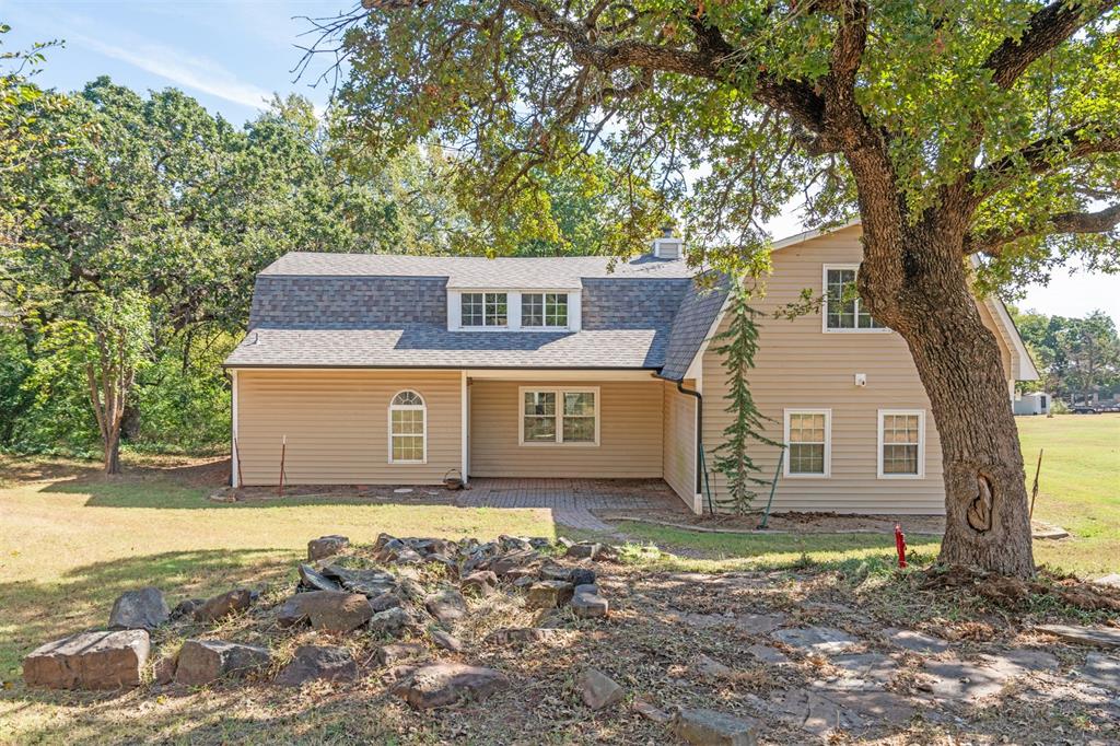 200 N Cedar Mountain Avenue Property Photo 2