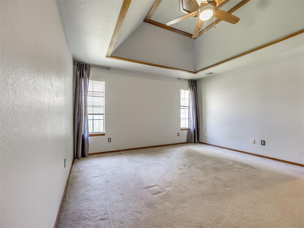 13004 Willow Crest Lane Property Photo 16