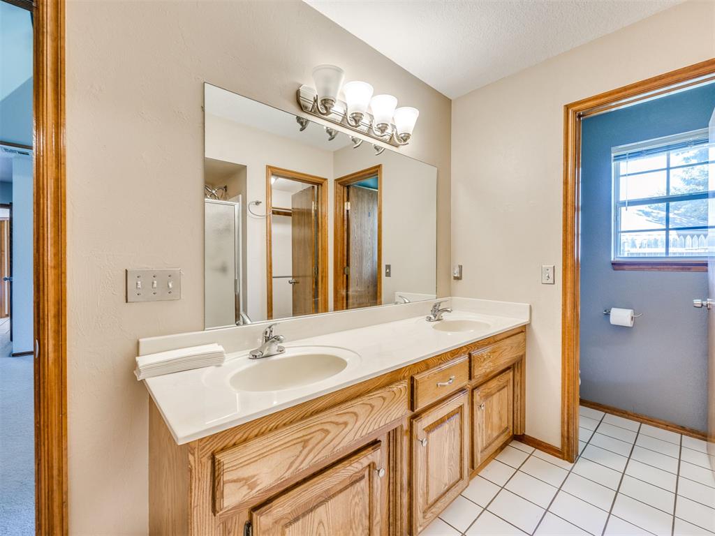 13004 Willow Crest Lane Property Photo 20