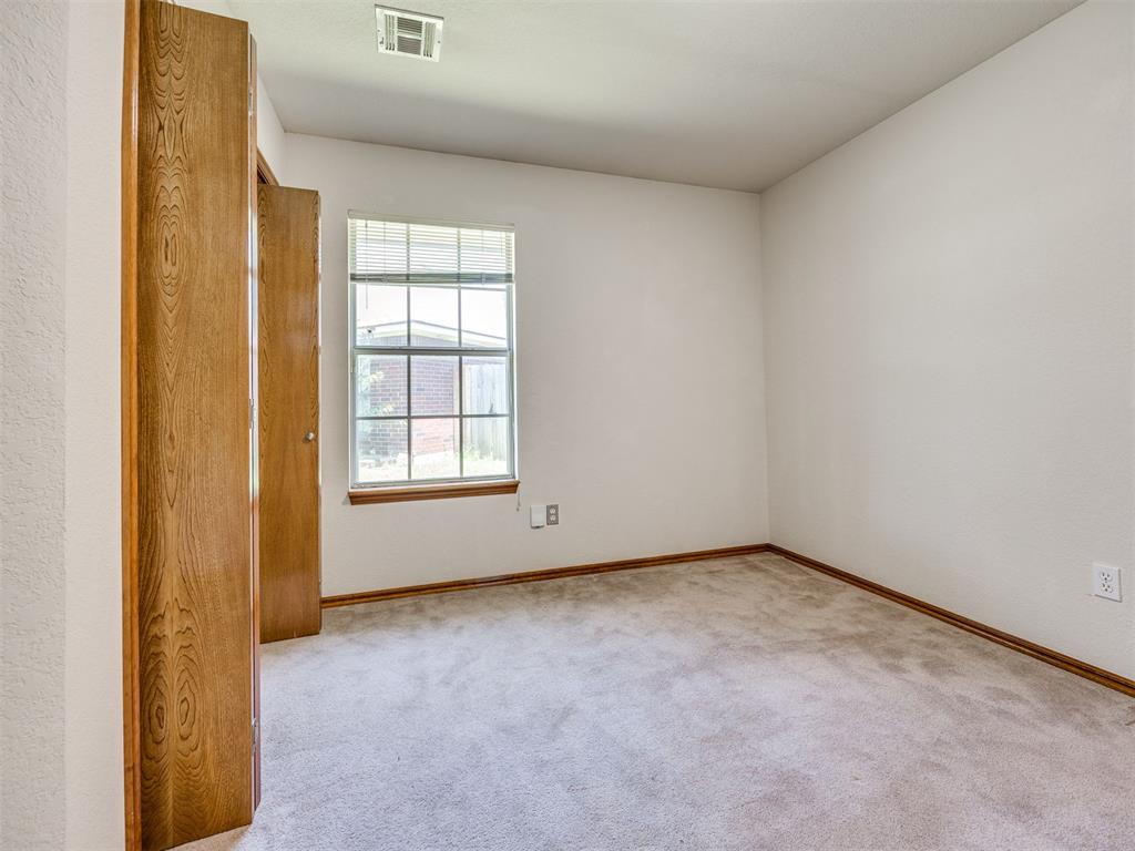 13004 Willow Crest Lane Property Photo 32