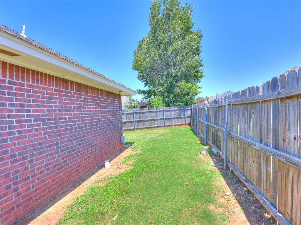 13004 Willow Crest Lane Property Photo 38