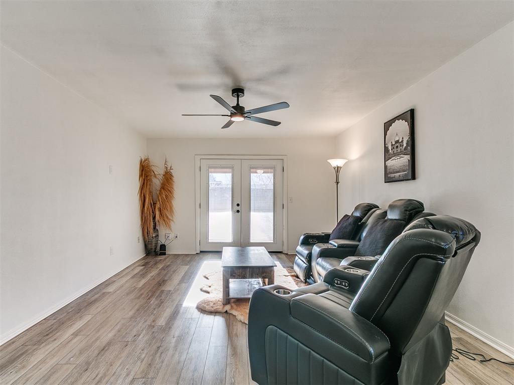 124 Oakside Drive Property Photo 8