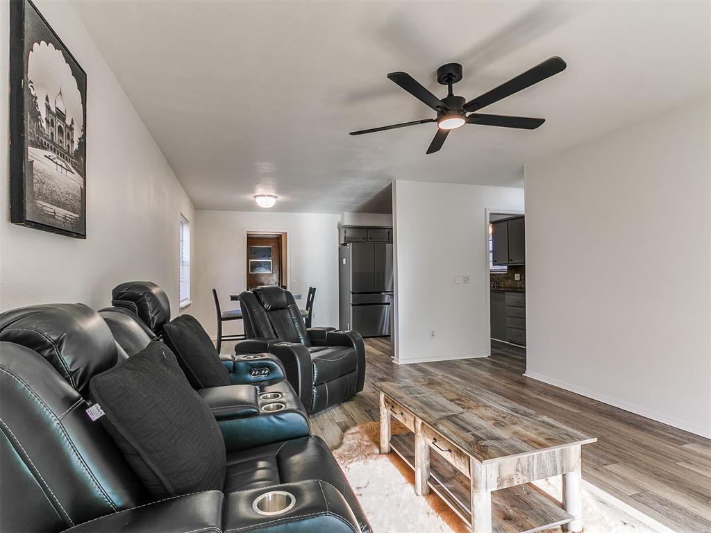 124 Oakside Drive Property Photo 11