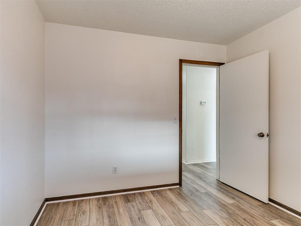 124 Oakside Drive Property Photo 24