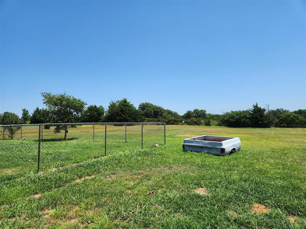 23454 Pony Lane Property Photo 6