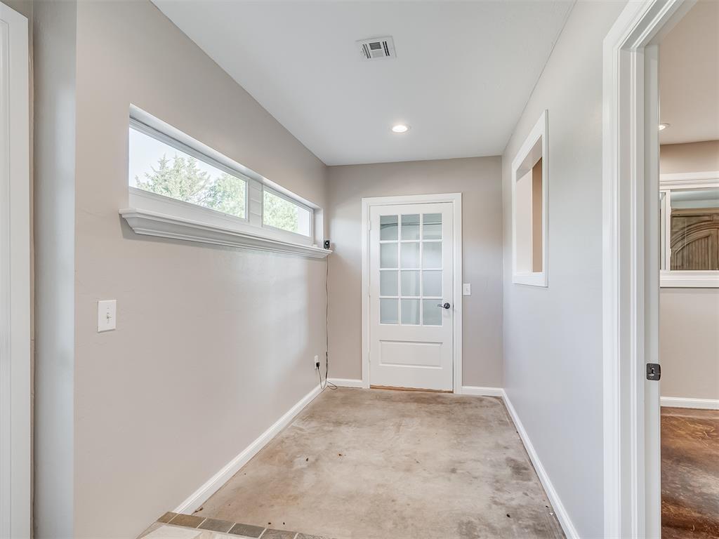 1516 E Britton Road Property Photo 30