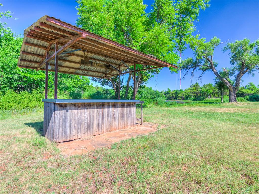 1516 E Britton Road Property Photo 35