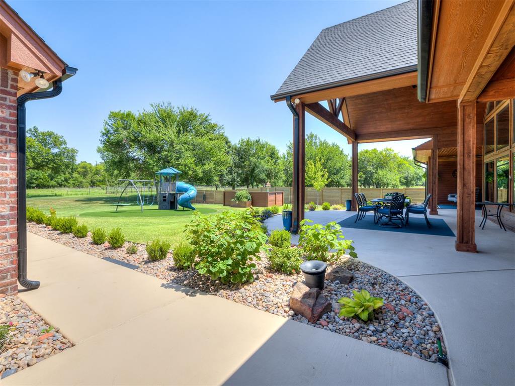 3186 Red Ridge Drive Property Photo 40