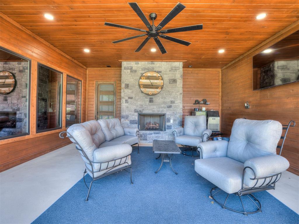 3186 Red Ridge Drive Property Photo 42